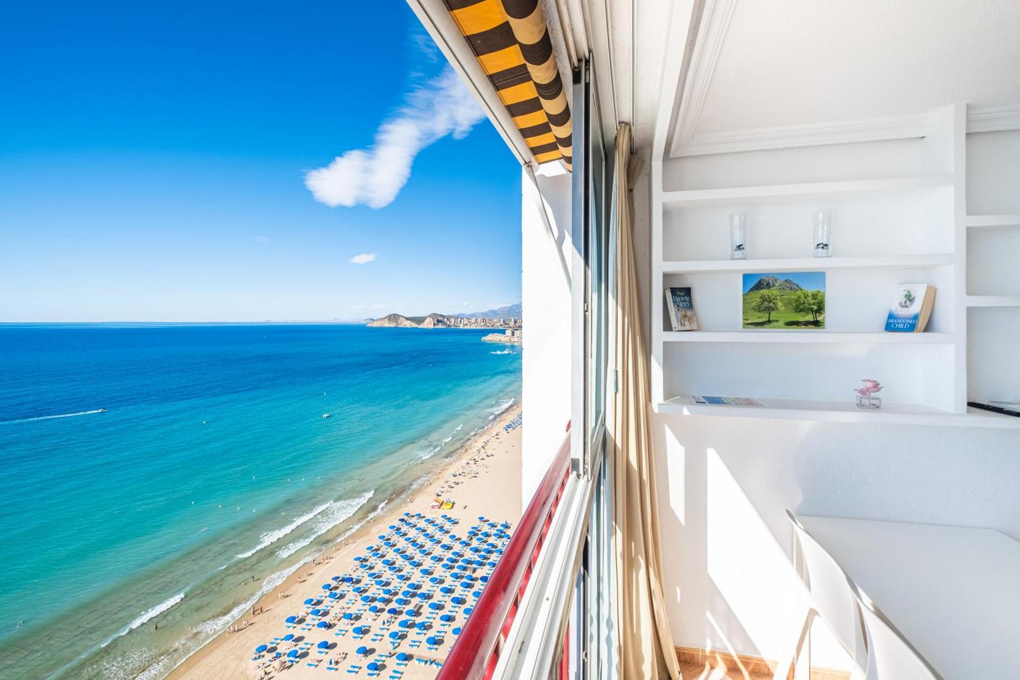 Las Damas 23-E Levante Beach Бенидорм Экстерьер фото